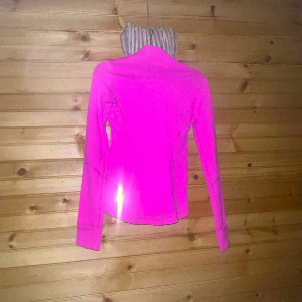 Lululemon jacket - Picture 6 of 7